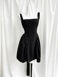 Mini robe avec col à nœud papillon