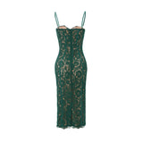 Robe mi-longue en dentelle à décolleté en cœur