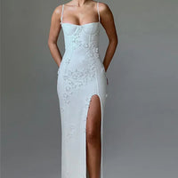 Robe longue à fleurs avec fente haute