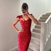 Robe longue en dentelle brodée avec nœuds