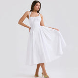 Robe mi-longue évasée, dénudé au dos