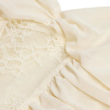 Robe longue moulante en dentelle brodée