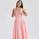 Robe mi-longue évasée, dénudé au dos