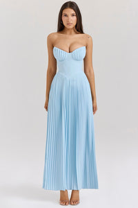 Robe longue sans manche en mousseline plissée