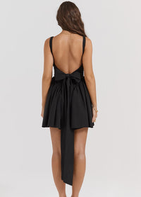 Mini robe avec col à nœud papillon